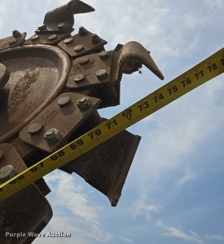 image for item EF1965 Vermeer V6500 trencher