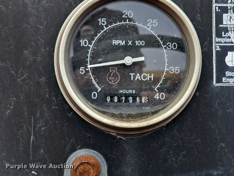 image for item EF1965 Vermeer V6500 trencher