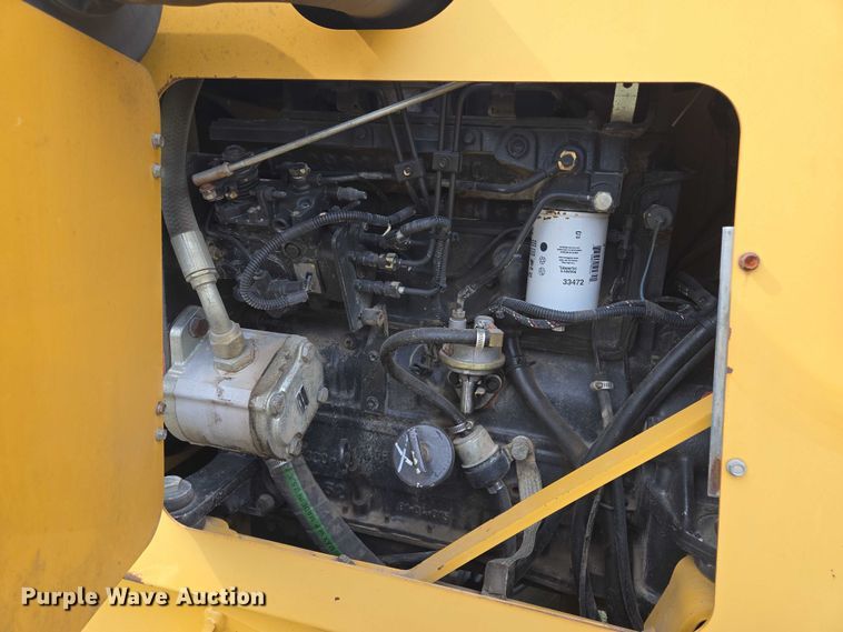 image for item EF1965 Vermeer V6500 trencher