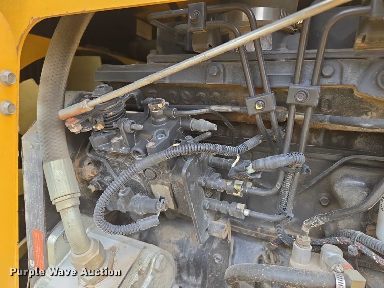 image for item EF1965 Vermeer V6500 trencher