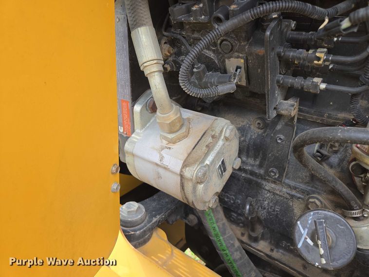 image for item EF1965 Vermeer V6500 trencher