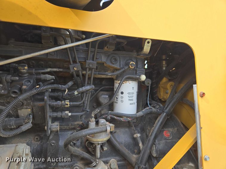 image for item EF1965 Vermeer V6500 trencher