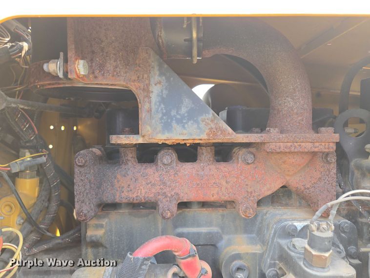 image for item EF1965 Vermeer V6500 trencher