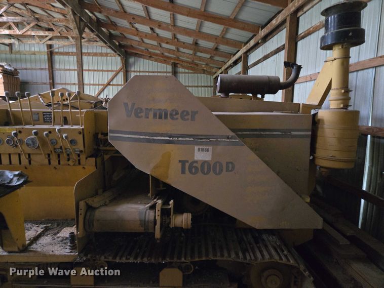 image for item EF1974 Vermeer T600D trencher