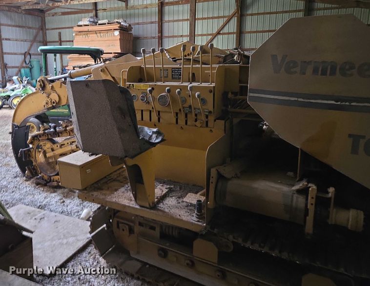 image for item EF1974 Vermeer T600D trencher