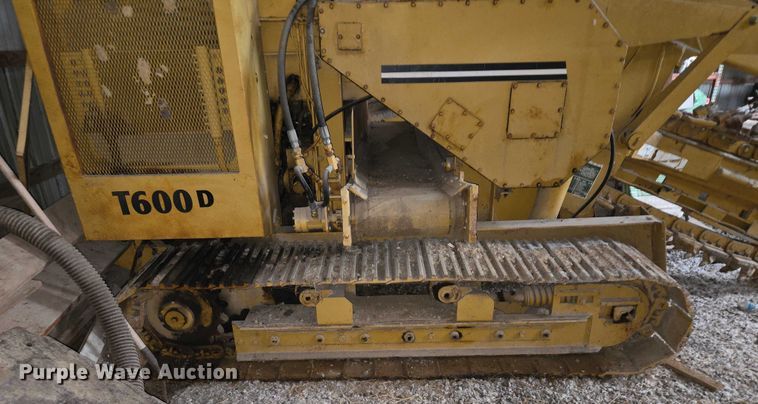 image for item EF1974 Vermeer T600D trencher