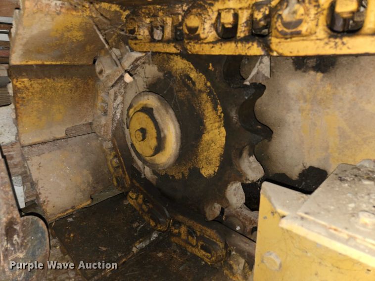 image for item EF1974 Vermeer T600D trencher