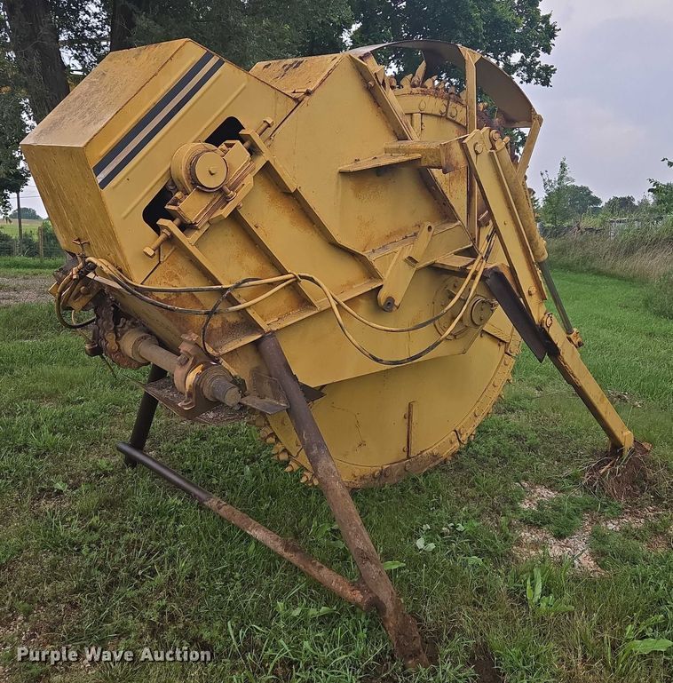 image for item EF1974 Vermeer T600D trencher