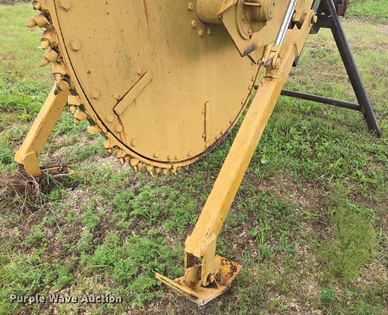 image for item EF1974 Vermeer T600D trencher