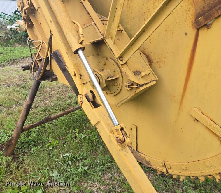 image for item EF1974 Vermeer T600D trencher