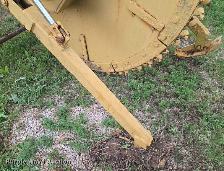 image for item EF1974 Vermeer T600D trencher