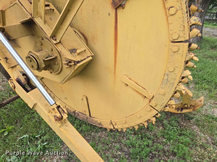 image for item EF1974 Vermeer T600D trencher