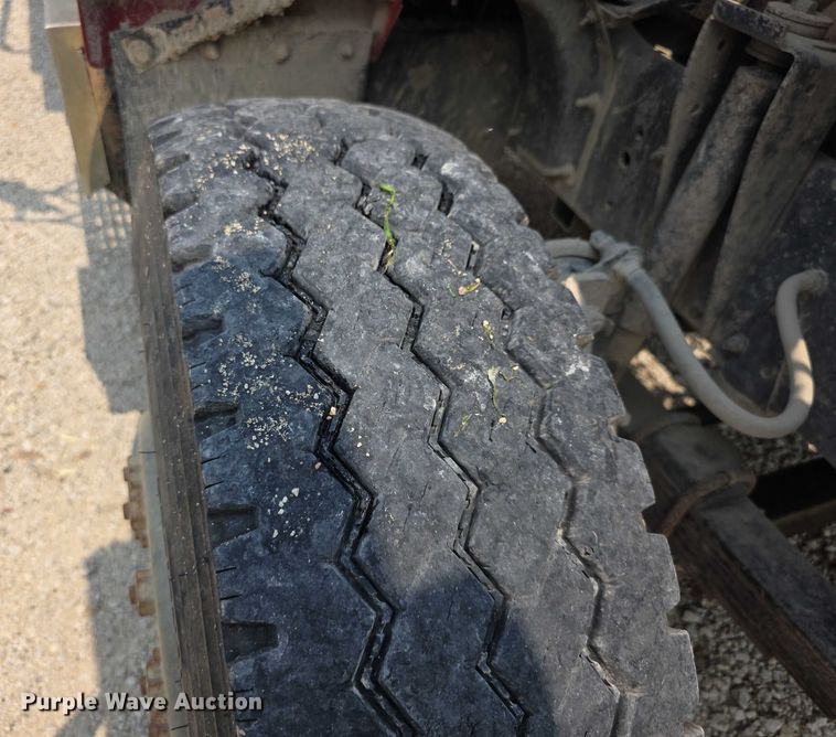 image for item EF3682 1993 Chevrolet Kodiak C6500 dump truck