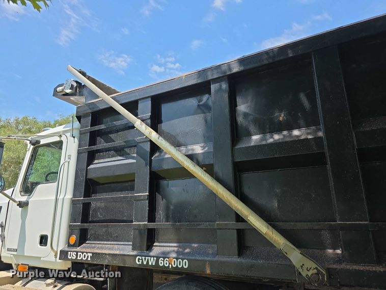 image for item EF3696 2004 Mack Granite CV713 dump truck