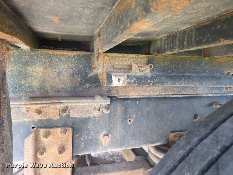 image for item EF3696 2004 Mack Granite CV713 dump truck