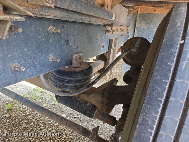 image for item EF3696 2004 Mack Granite CV713 dump truck