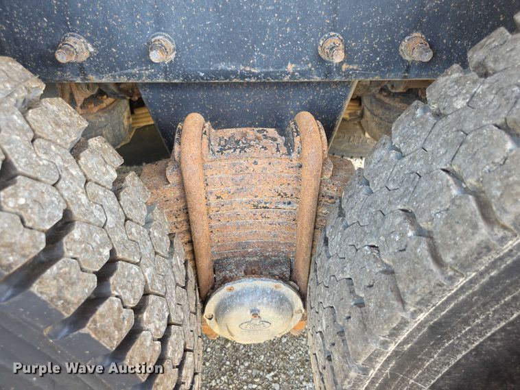 image for item EF3696 2004 Mack Granite CV713 dump truck