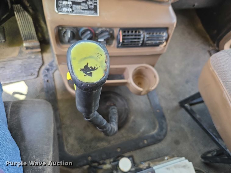 image for item EF3696 2004 Mack Granite CV713 dump truck