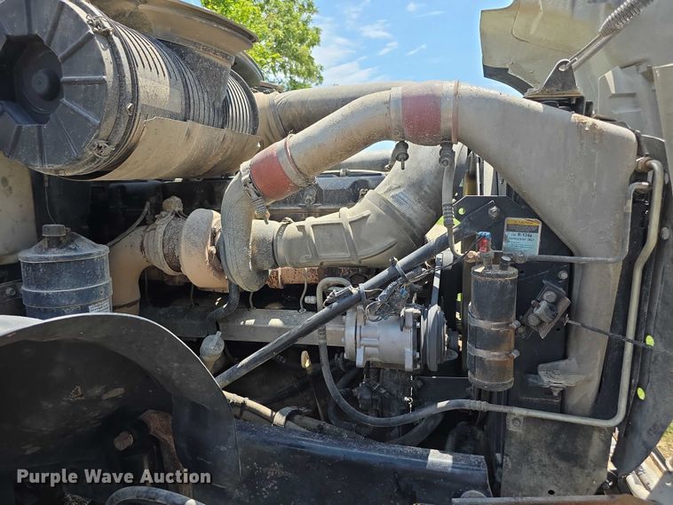 image for item EF3696 2004 Mack Granite CV713 dump truck