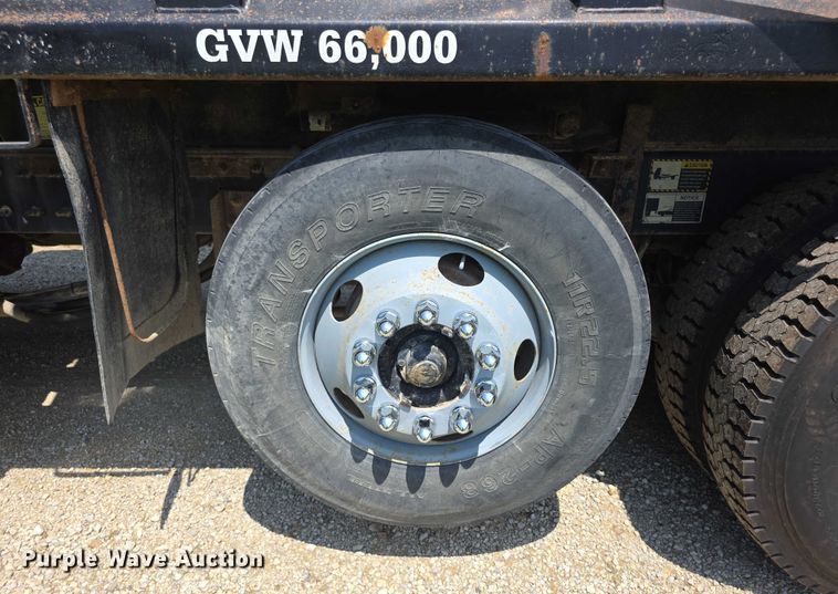 image for item EF3696 2004 Mack Granite CV713 dump truck