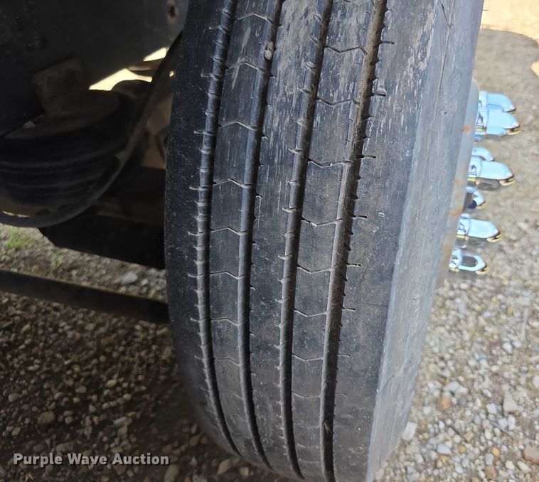 image for item EF3696 2004 Mack Granite CV713 dump truck