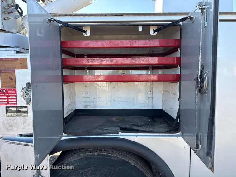 image for item EG2550 2017 Ford F750 Super Duty utility / service truck