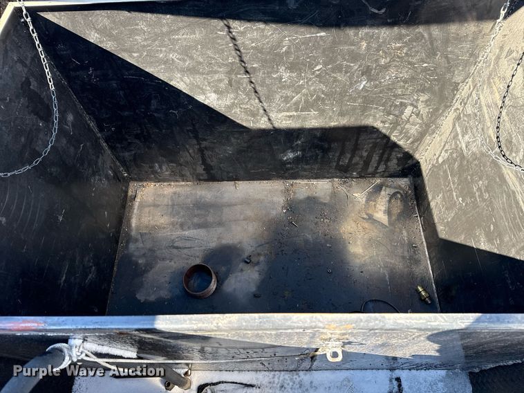 image for item EG2550 2017 Ford F750 Super Duty utility / service truck