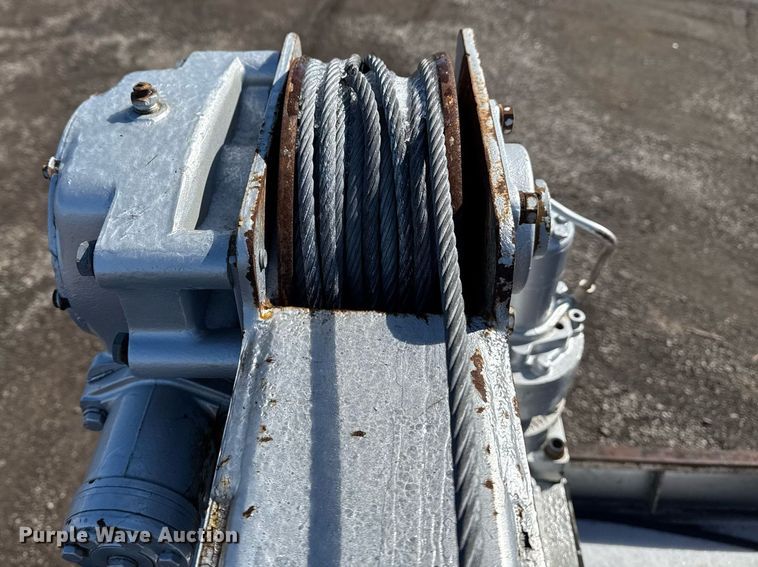 image for item EG2550 2017 Ford F750 Super Duty utility / service truck