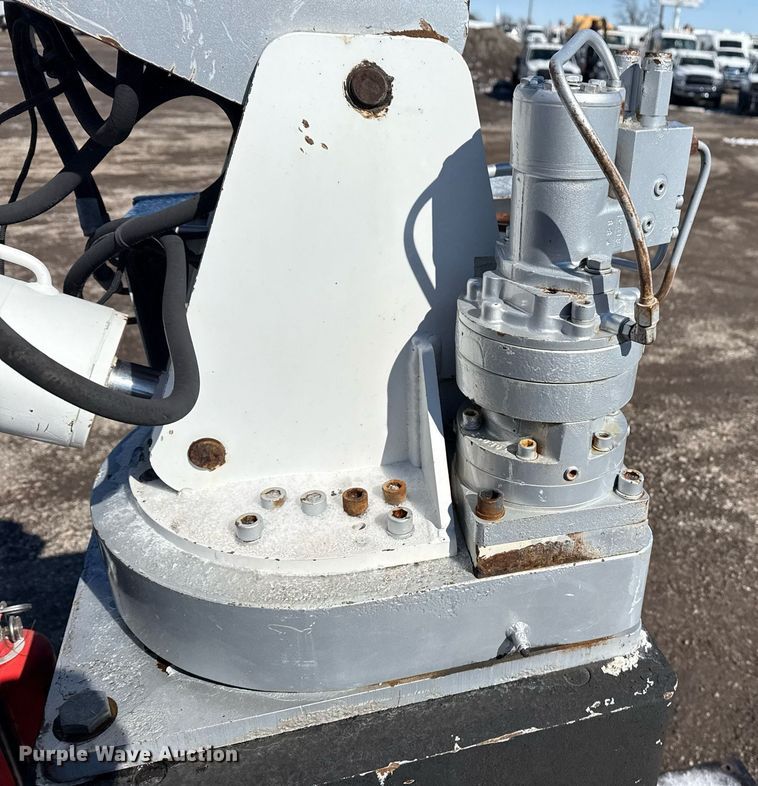 image for item EG2550 2017 Ford F750 Super Duty utility / service truck