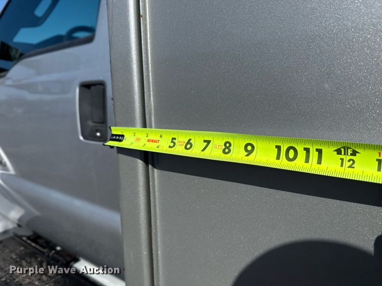 image for item EG2550 2017 Ford F750 Super Duty utility / service truck