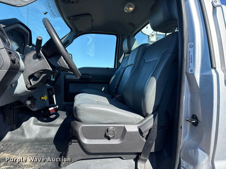 image for item EG2550 2017 Ford F750 Super Duty utility / service truck
