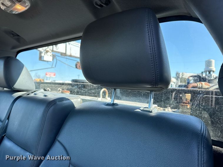 image for item EG2550 2017 Ford F750 Super Duty utility / service truck