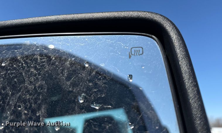 image for item EG2550 2017 Ford F750 Super Duty utility / service truck