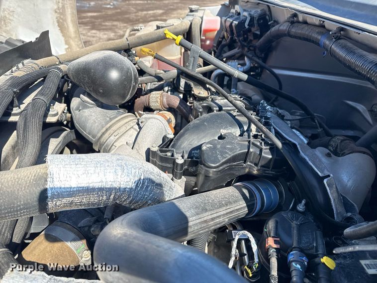 image for item EG2550 2017 Ford F750 Super Duty utility / service truck