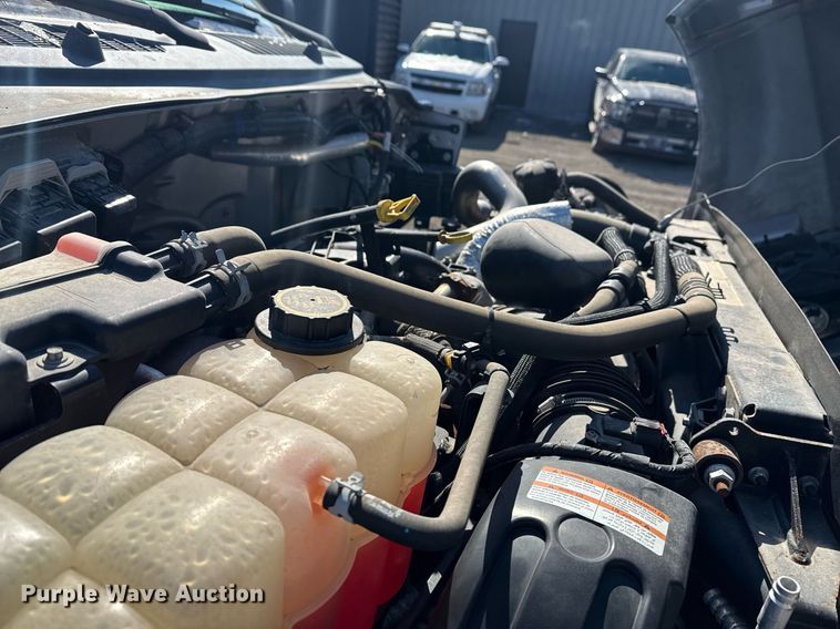 image for item EG2550 2017 Ford F750 Super Duty utility / service truck