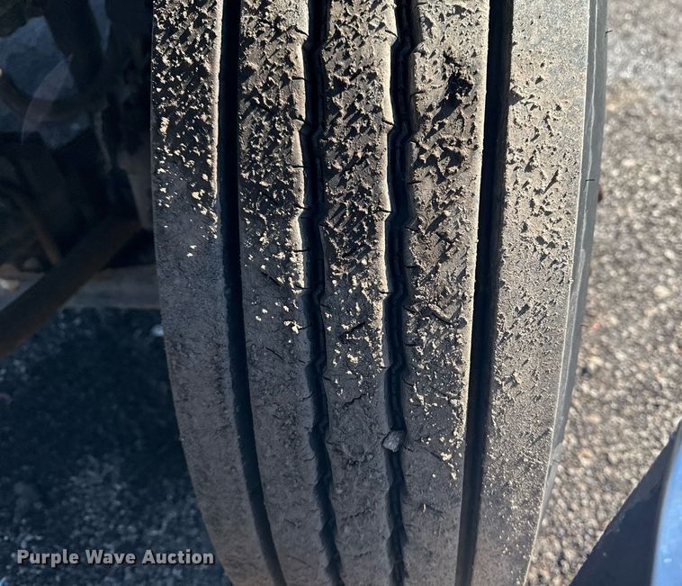 image for item EG2550 2017 Ford F750 Super Duty utility / service truck