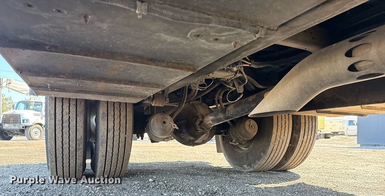 image for item EG2550 2017 Ford F750 Super Duty utility / service truck