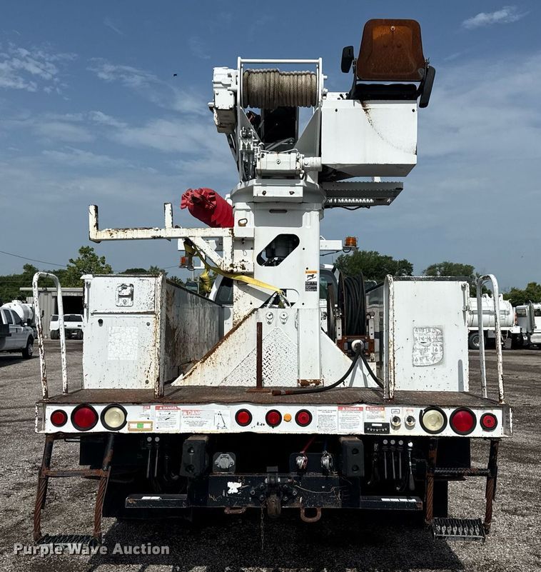 image for item EG6040 2009 Ford F750 digger derrick truck