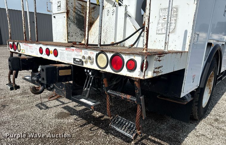 image for item EG6040 2009 Ford F750 digger derrick truck