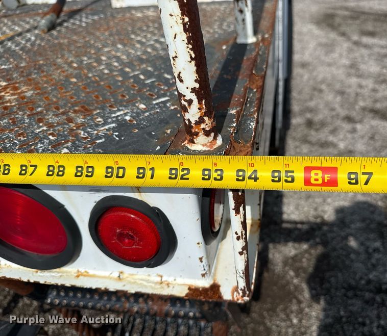 image for item EG6040 2009 Ford F750 digger derrick truck