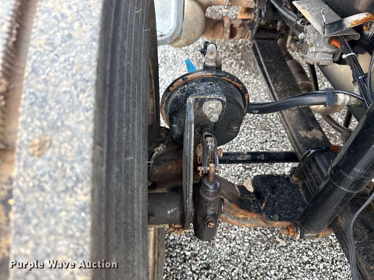 image for item EG6040 2009 Ford F750 digger derrick truck