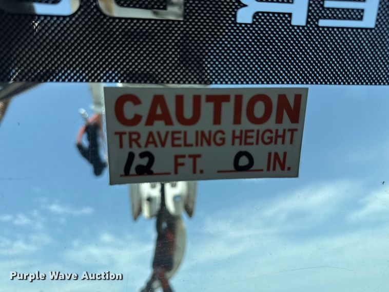 image for item EG6040 2009 Ford F750 digger derrick truck