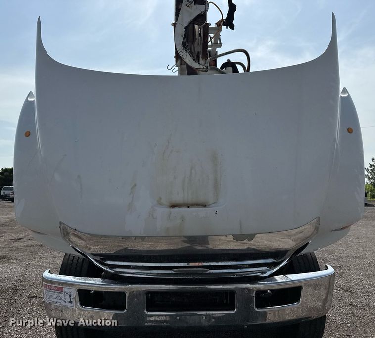 image for item EG6040 2009 Ford F750 digger derrick truck