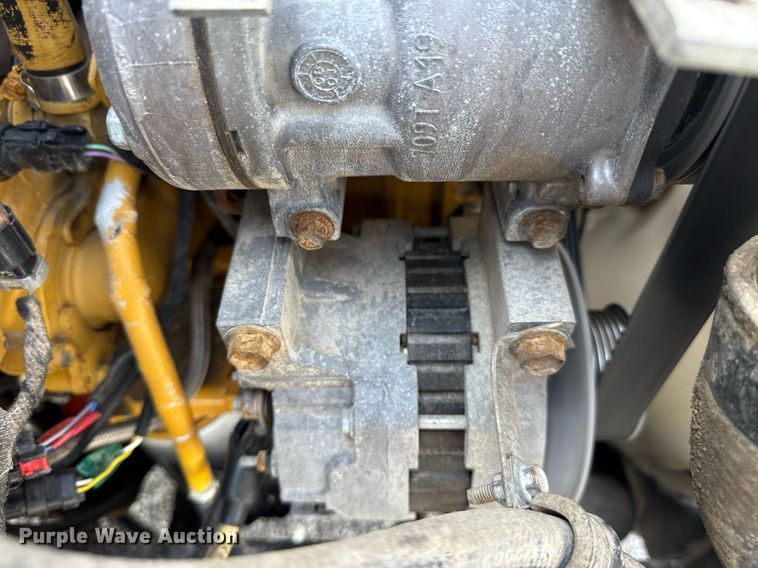 image for item EG6040 2009 Ford F750 digger derrick truck