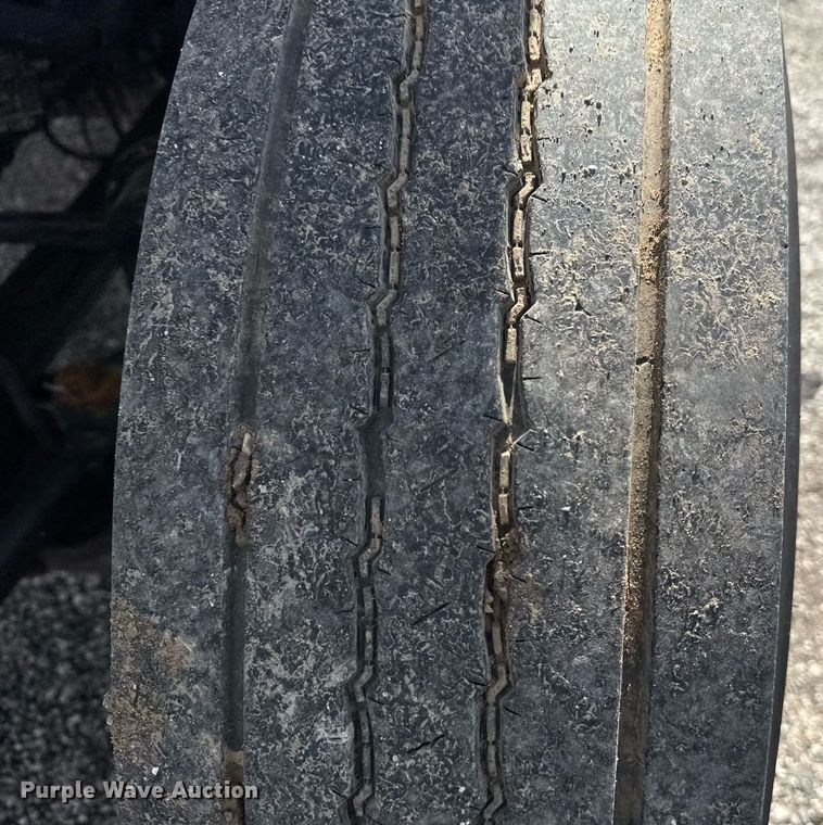 image for item EG6040 2009 Ford F750 digger derrick truck