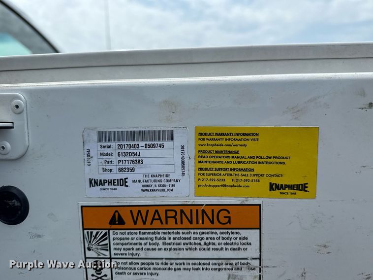 image for item EG6045 2017 Chevrolet Silverado 3500HD utility bed pickup truck