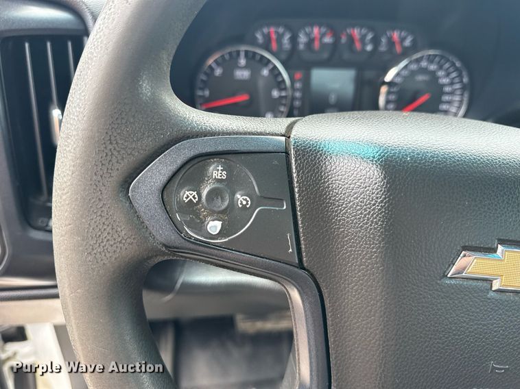 image for item EG6045 2017 Chevrolet Silverado 3500HD utility bed pickup truck