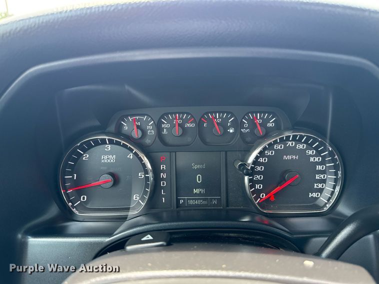 image for item EG6045 2017 Chevrolet Silverado 3500HD utility bed pickup truck