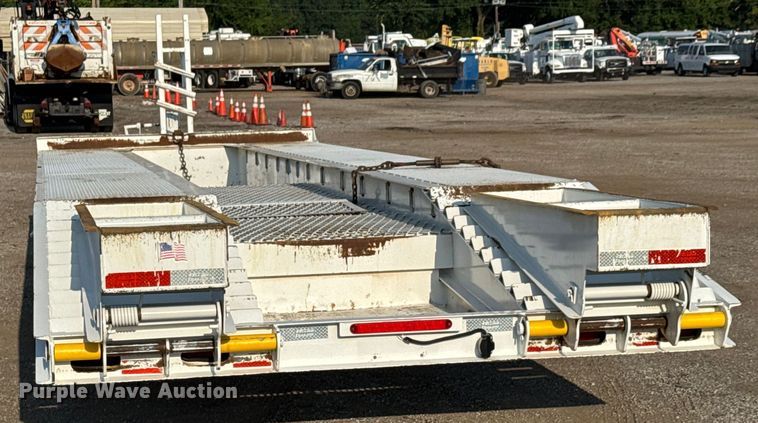 image for item EG6079 2011 Felling FT-24-2 equipment trailer