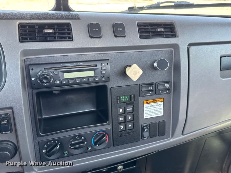 image for item EG6086 2013 Peterbilt 337 oilfield acidizing pump truck